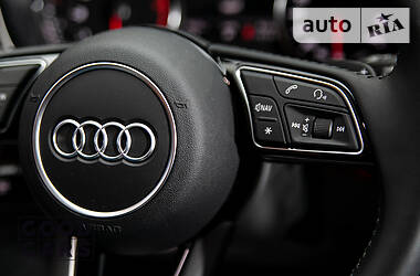 Седан Audi A4 2018 в 
