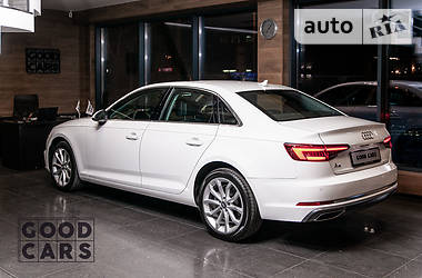 Седан Audi A4 2018 в 