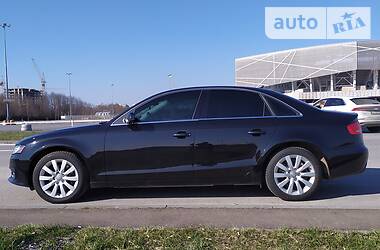 Седан Audi A4 2011 в 
