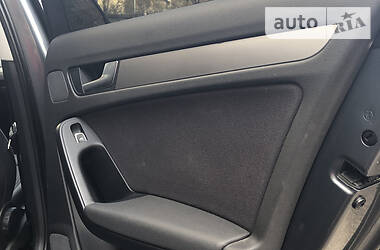 Седан Audi A4 2014 в 