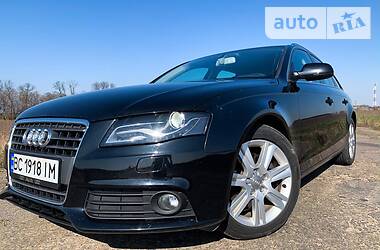 Універсал Audi A4 2010 в 