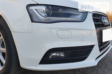 Седан Audi A4 2014 в 