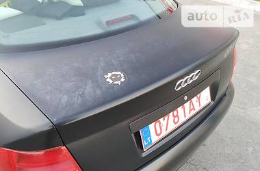 Седан Audi A4 2000 в 