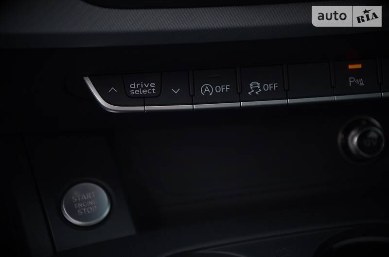 Седан Audi A4 2016 в Києві