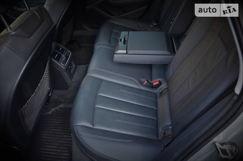 Седан Audi A4 2016 в Києві