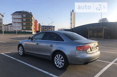 Седан Audi A4 2009 в 