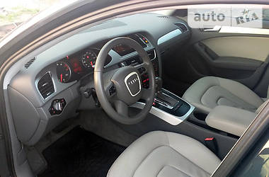Седан Audi A4 2010 в 