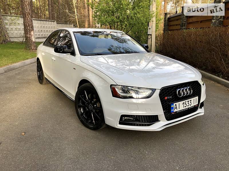 Седан Audi A4 2014 в Києві