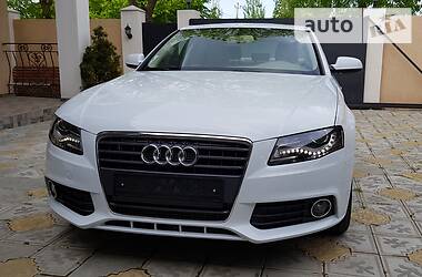 Седан Audi A4 2012 в 