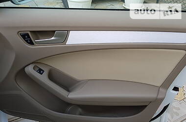 Седан Audi A4 2012 в 