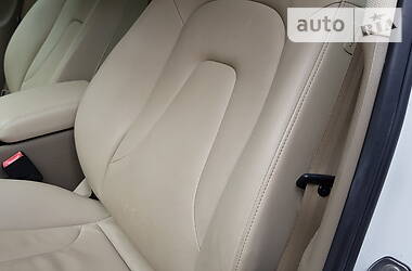 Седан Audi A4 2012 в 