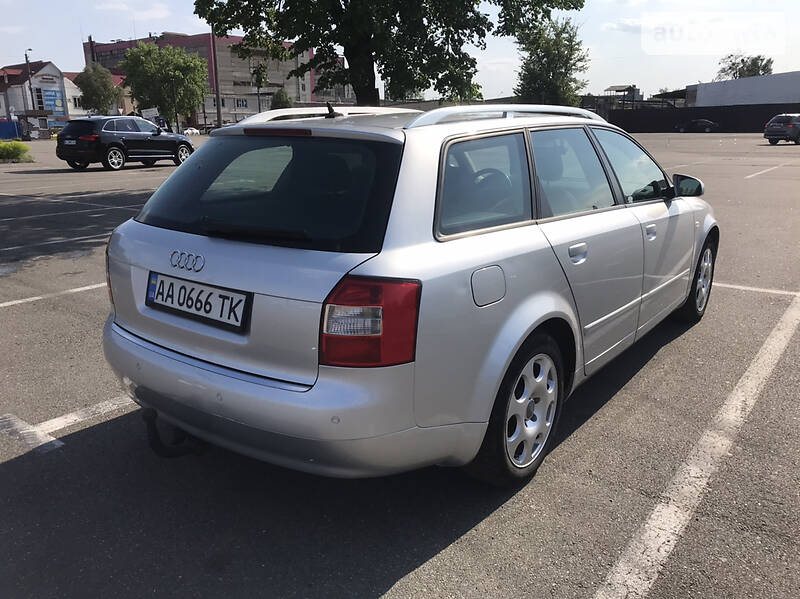 Універсал Audi A4 2004 в Києві