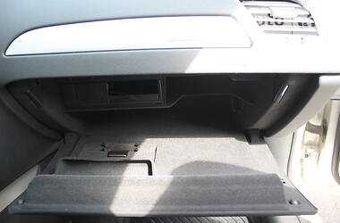 Седан Audi A4 2014 в 