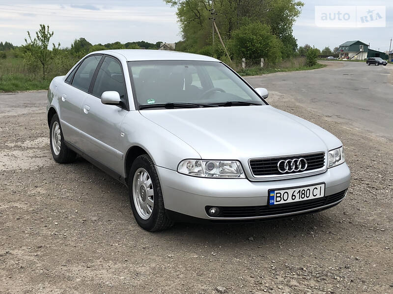 Седан Audi A4 1999 в Бучачі