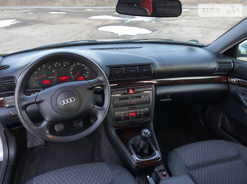 Седан Audi A4 1999 в Бучачі