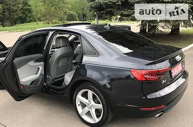 Седан Audi A4 2017 в Ровно