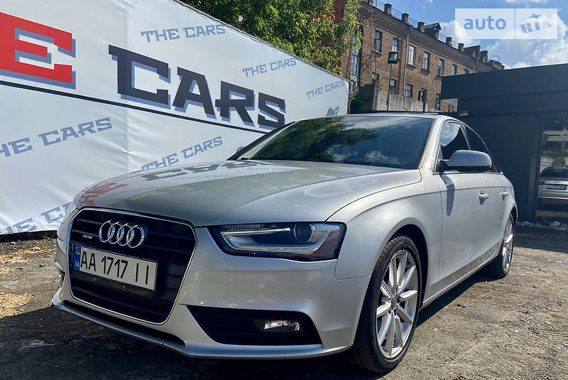 Седан Audi A4 2012 в Києві