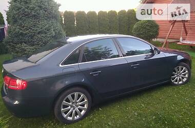 Седан Audi A4 2011 в 