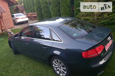 Седан Audi A4 2011 в 