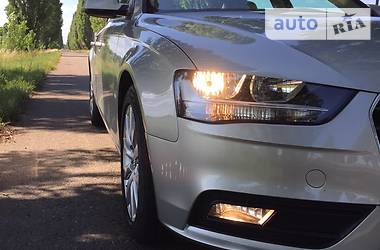 Седан Audi A4 2013 в 
