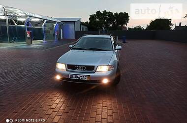 Універсал Audi A4 2001 в 