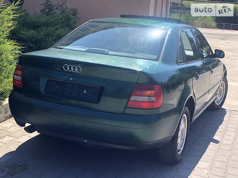Седан Audi A4 1999 в Дрогобичі фото 51 Седан Audi A4 1999 в Дрогобичі