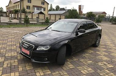 Седан Audi A4 2011 в 