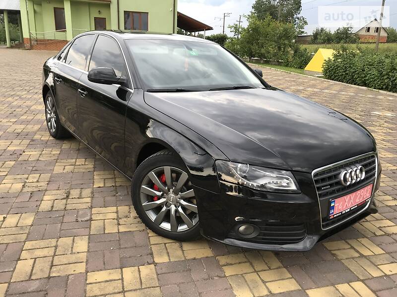 Седан Audi A4 2011 в 