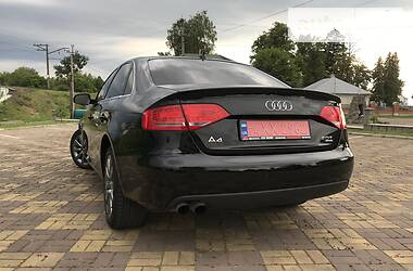 Седан Audi A4 2011 в 