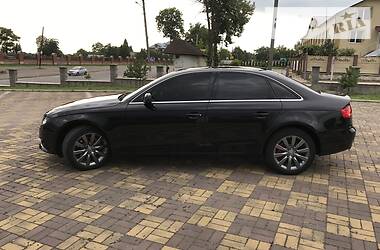 Седан Audi A4 2011 в 