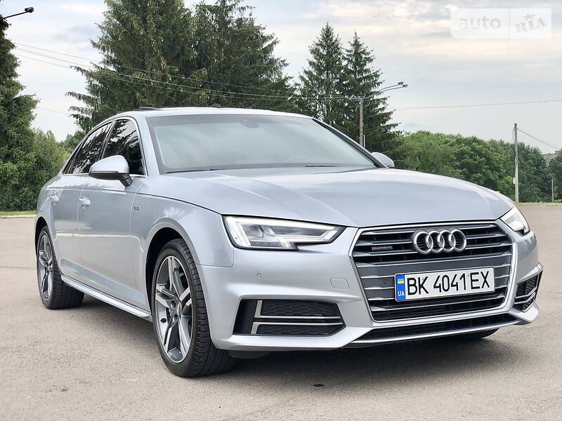 Седан Audi A4 2018 в Рівному