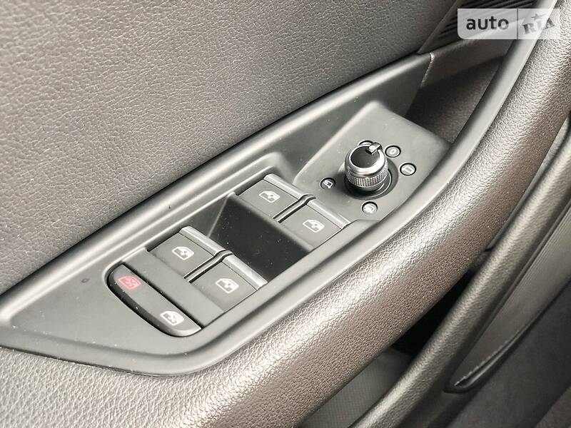 Седан Audi A4 2018 в Рівному