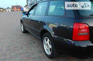 Универсал Audi A4 1999 в 