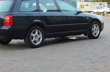 Универсал Audi A4 1999 в 