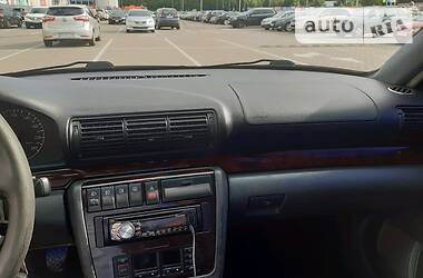 Седан Audi A4 1998 в Києві