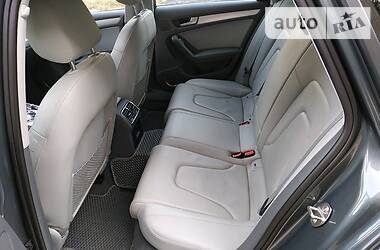 Седан Audi A4 2013 в Львове