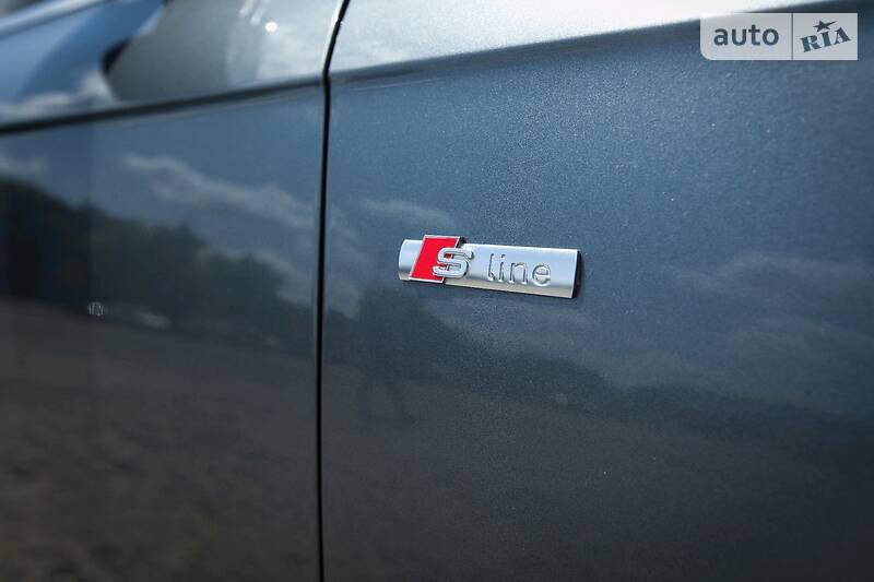 Седан Audi A4 2014 в Харкові