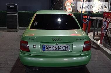 Седан Audi A4 1996 в 