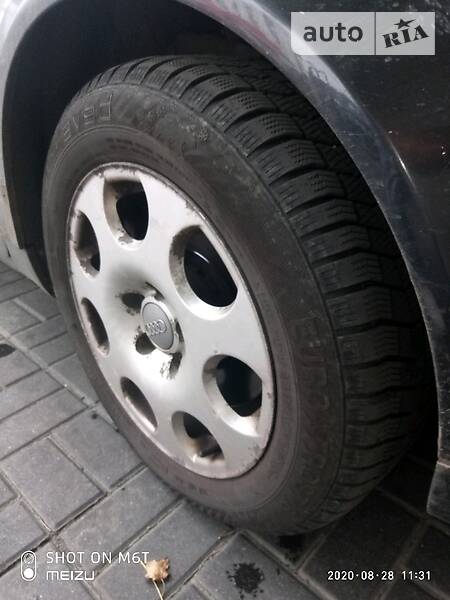 Седан Audi A4 2004 в Киеве