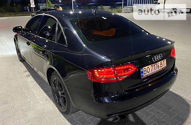 Седан Audi A4 2010 в Каменец-Подольском