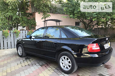 Седан Audi A4 1999 в Виннице