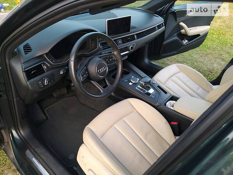 Седан Audi A4 2016 в Киеве