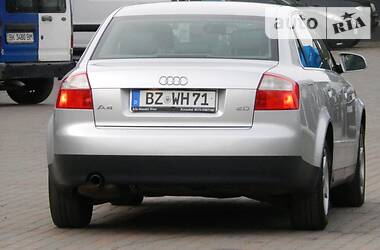 Седан Audi A4 2002 в Сарнах