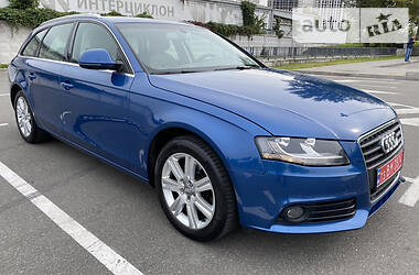 Универсал Audi A4 2009 в Киеве