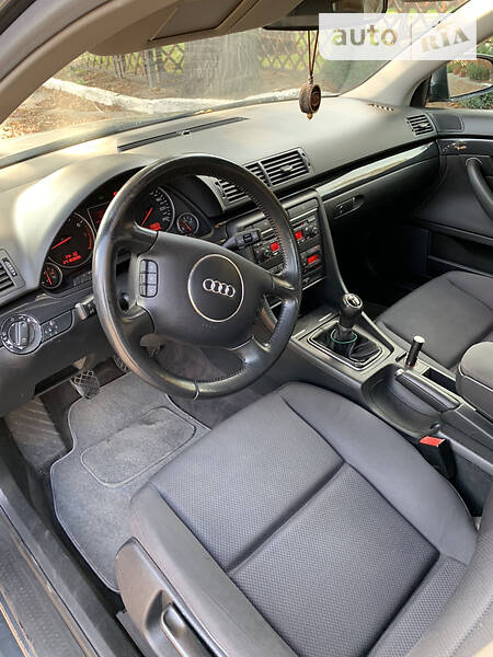 Седан Audi A4 2003 в Луцке