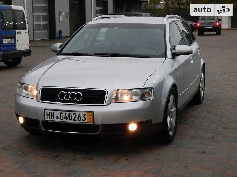 Универсал Audi A4 2002 в Сарнах