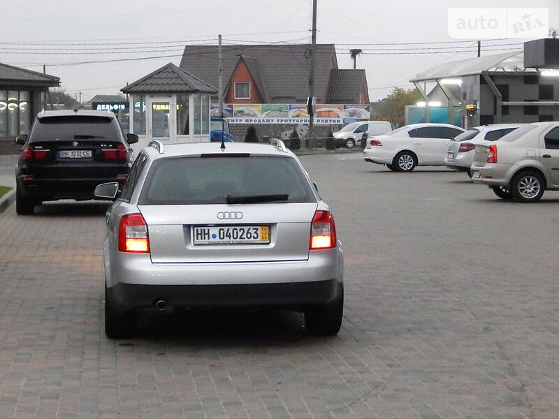 Универсал Audi A4 2002 в Сарнах