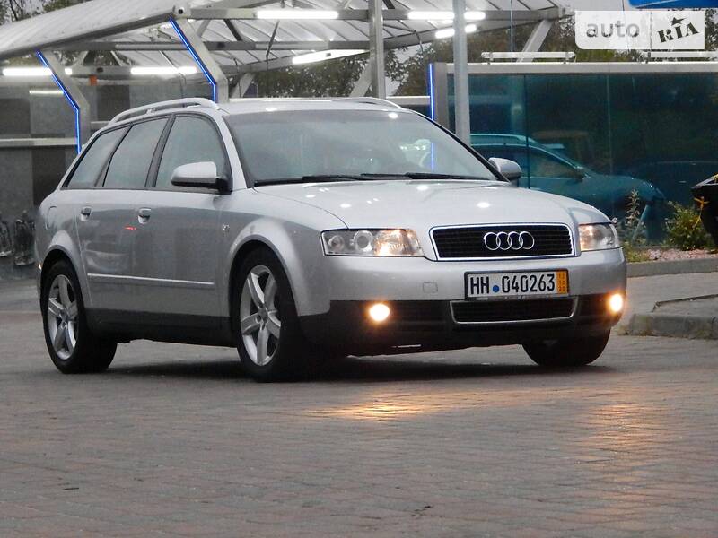 Универсал Audi A4 2002 в Сарнах