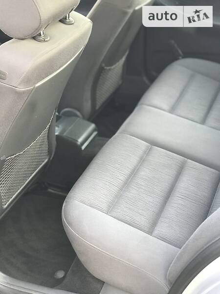 Седан Audi A4 1999 в Стрые