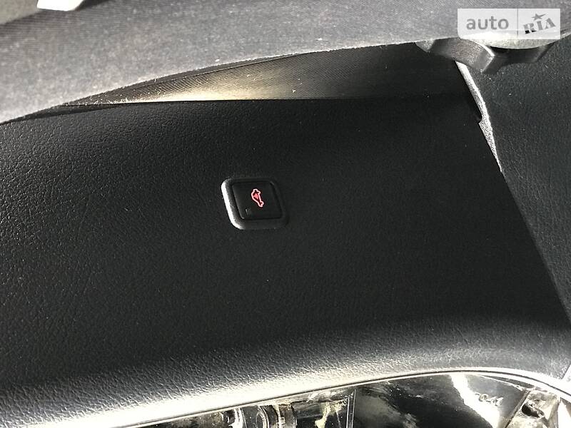 Седан Audi A4 2000 в Стрые